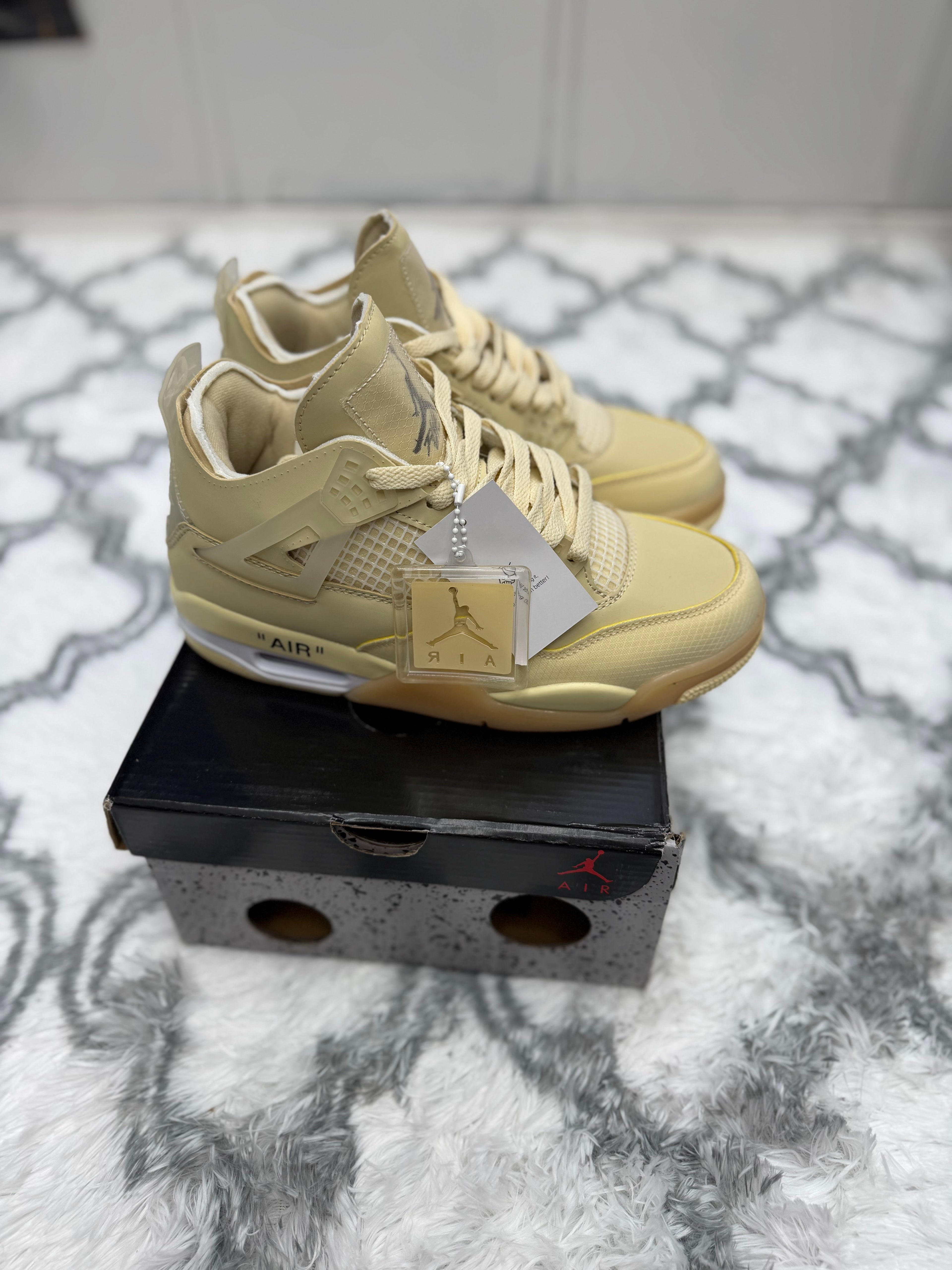 AIR JORDAN 4 RETRO SP SIZE 7.5